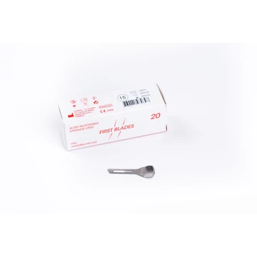 First Blades Medihalter penge 15-ös méret 20 db/doboz