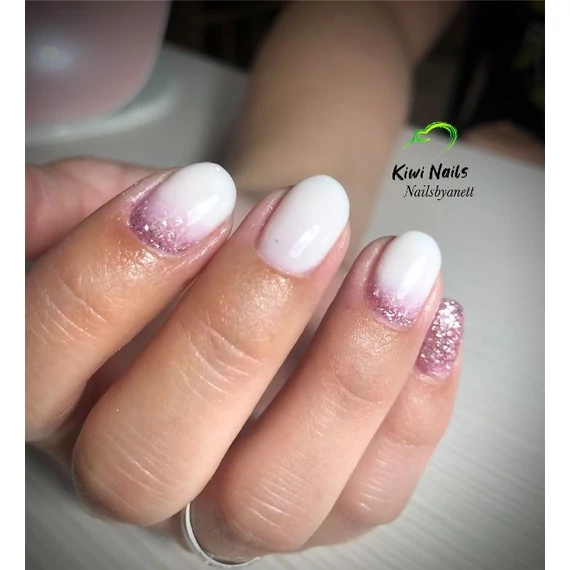 FIBER GEL WITH VITAMIN MILKY WHITE- erősített géllakk alap