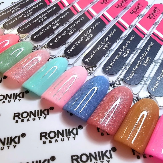 Roniki Pearl peach gél lakk színminta
